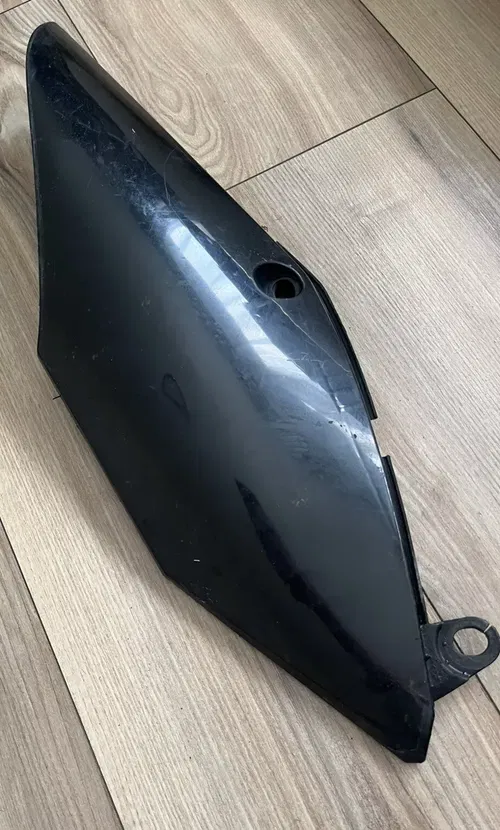 2017-18 honda CRF450R crf450r right rear number plate side plastic 2018 CRF250R