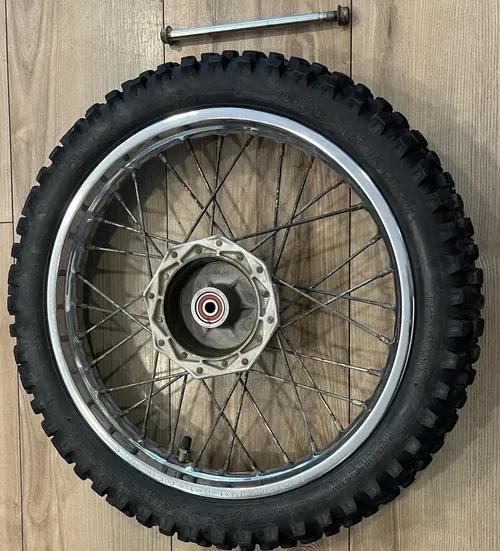 kawasaki klx 110 Front Wheel Rim With Tire 2005