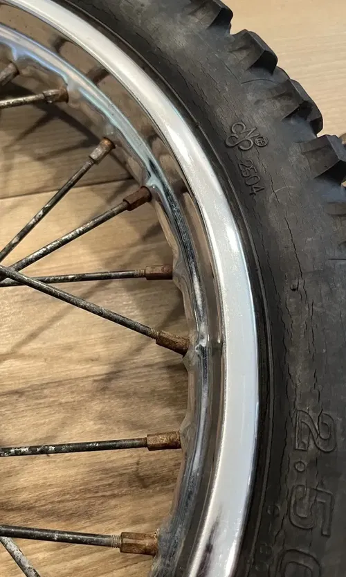 kawasaki klx 110 Front Wheel Rim With Tire 2005