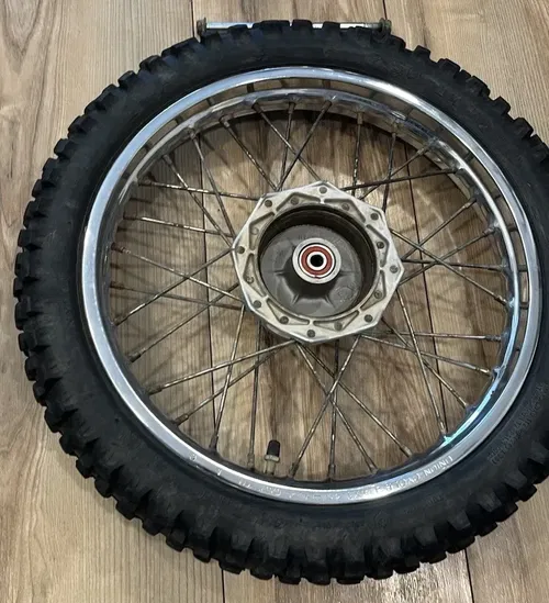 kawasaki klx 110 Front Wheel Rim With Tire 2005