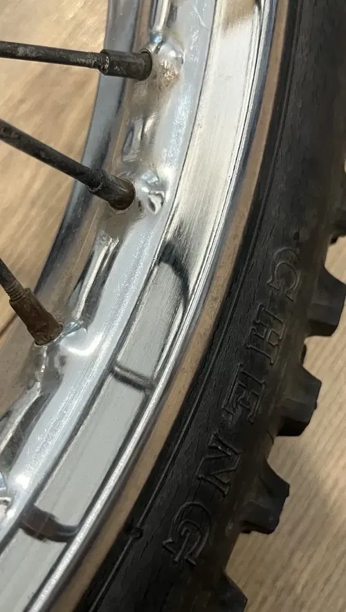 kawasaki klx 110 Front Wheel Rim With Tire 2005