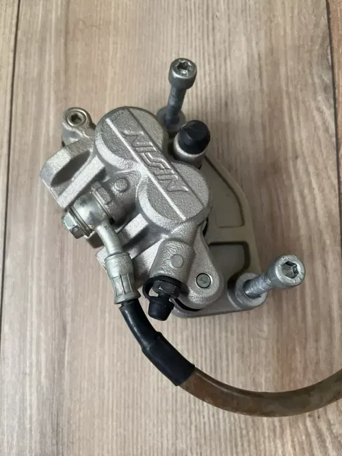 19-23 kawasaki kx450 KX 450 FRONT BRAKE MASTER CYLINDER LEFT CALIPER