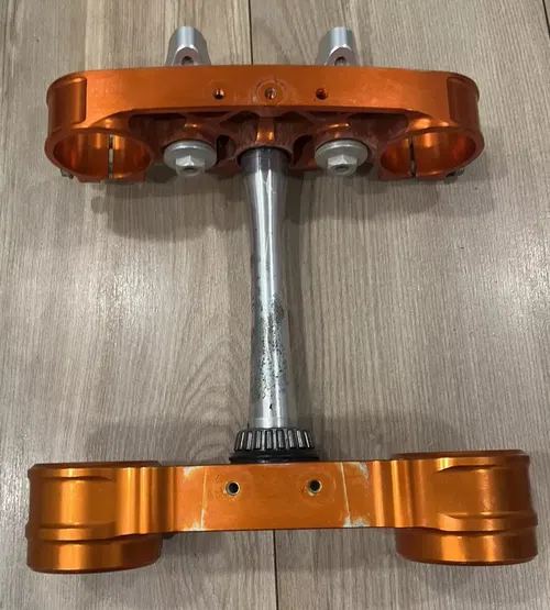 2018 450 SX-F Factory Edition ktm triple clamp