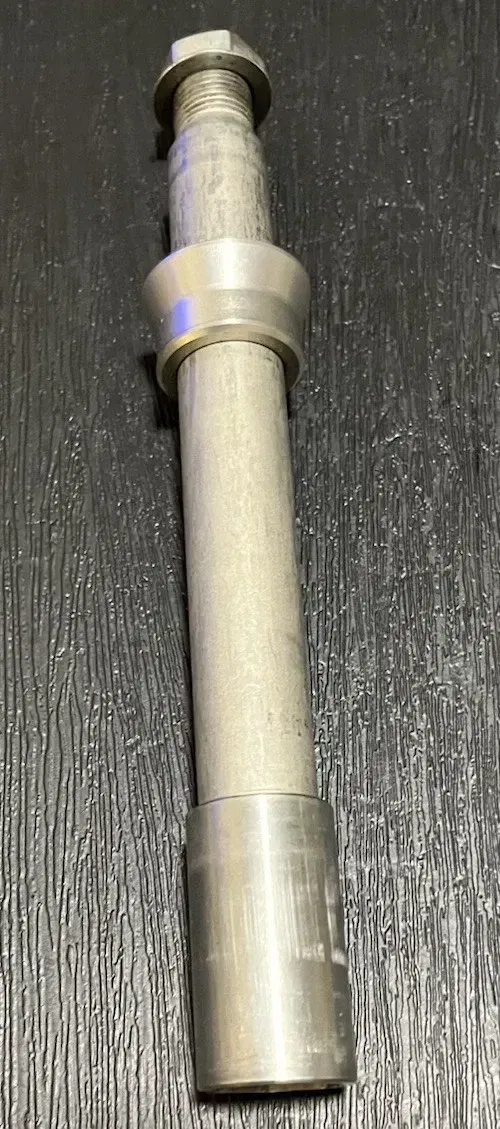 Yamaha YZ450F Front Wheel Axle Bolt