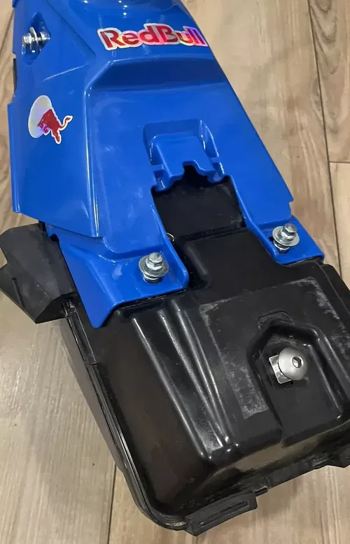 2022 Suzuki RMZ 450 Gas Tank with OEM Fuel Pump 44110-37K00
