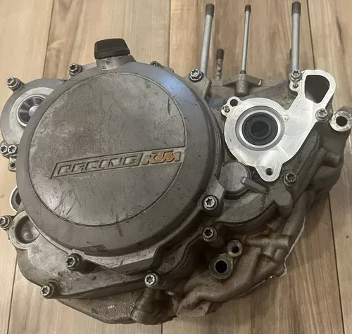 2011 KTM XC-F 350 ENGINE CASE