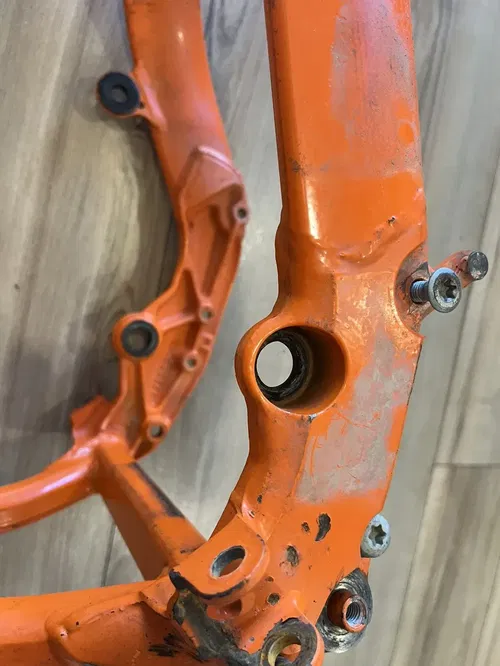2009-2010 KTM 400 450 530 EXC XC-W OEM Frame (Stock Chassis Main '09 10)