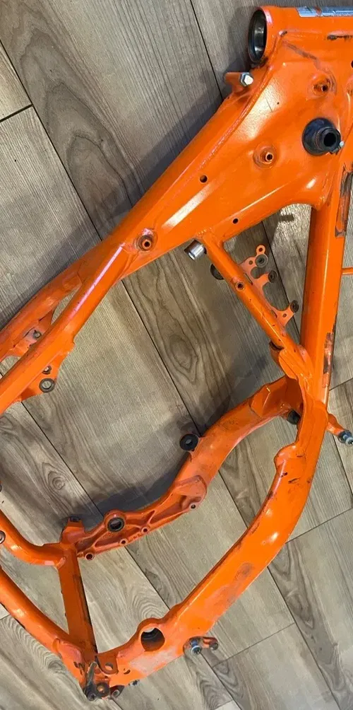 2009-2010 KTM 400 450 530 EXC XC-W OEM Frame (Stock Chassis Main '09 10)
