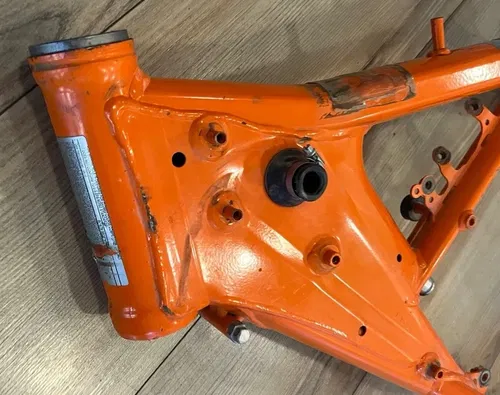 2009-2010 KTM 400 450 530 EXC XC-W OEM Frame (Stock Chassis Main '09 10)