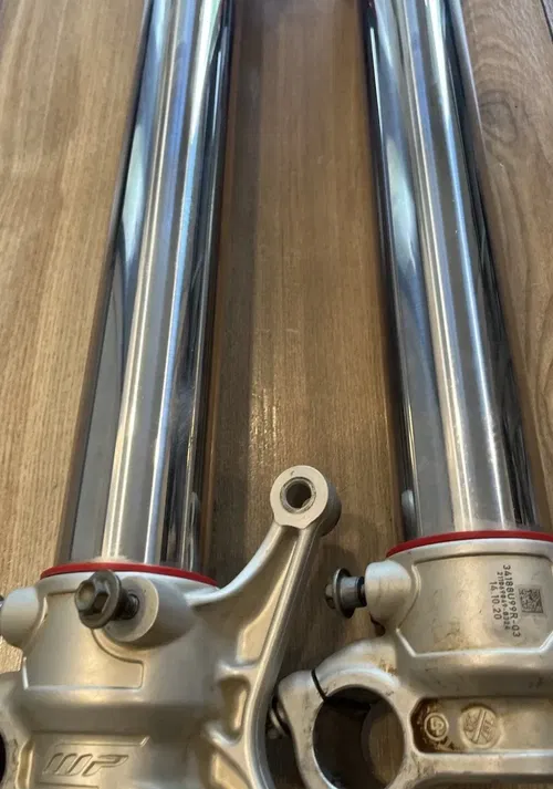 Husqvarna FC250 FC350 FC450 21-24 Front Forks WP XACT OEM A360C159W406000 186