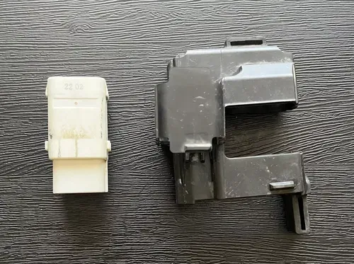 Honda CRF250 18-23 CRF450 18-23 Relay (2P) (WPC) OEM 38580-MKE-A61  185