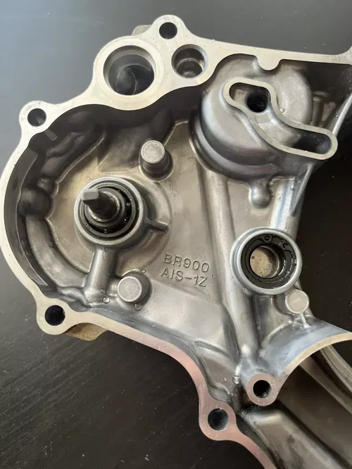 2018 - 2022 Yamaha YZ450F Outer Clutch Cover BR9-15431-00-00 (WR)