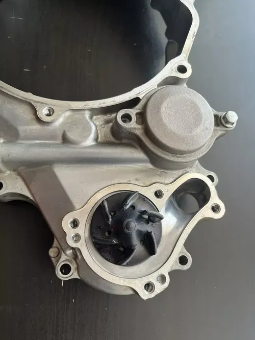 2018 - 2022 Yamaha YZ450F Outer Clutch Cover BR9-15431-00-00 (WR)