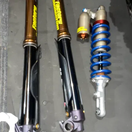 KYB A KIT Suspension Yamaha YZ125/YZ250 