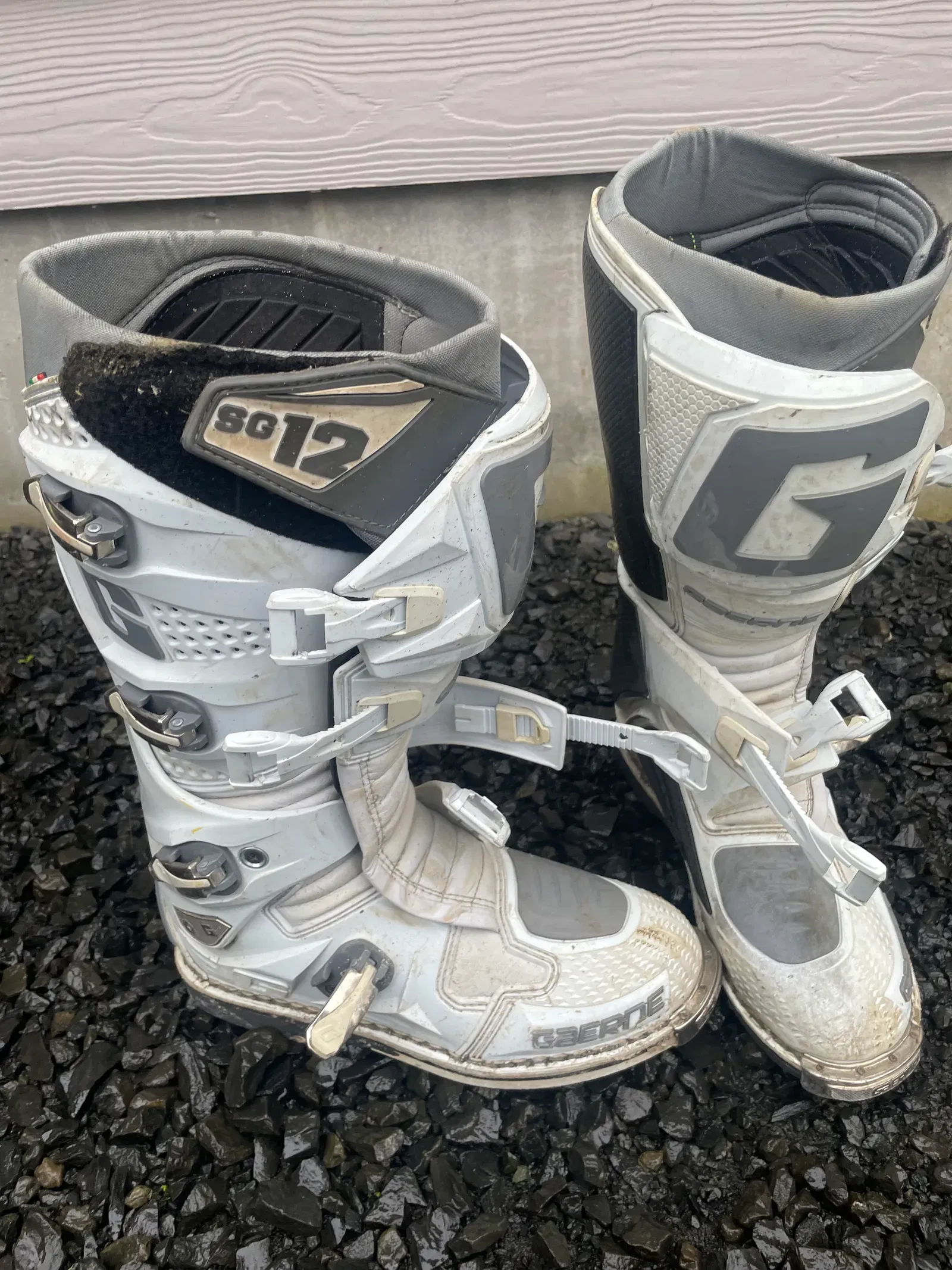 Sg12 hot sale motocross boots