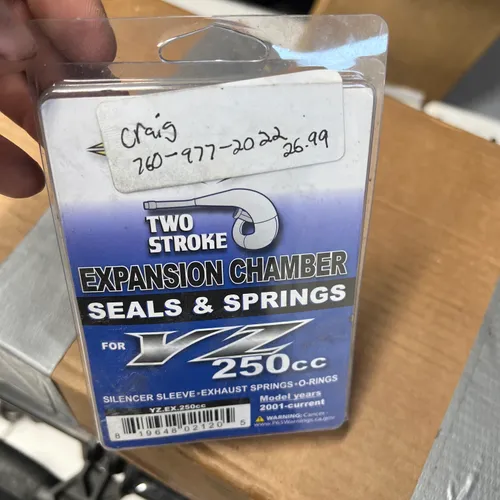Yz250 Exhaust Spring And Seals 