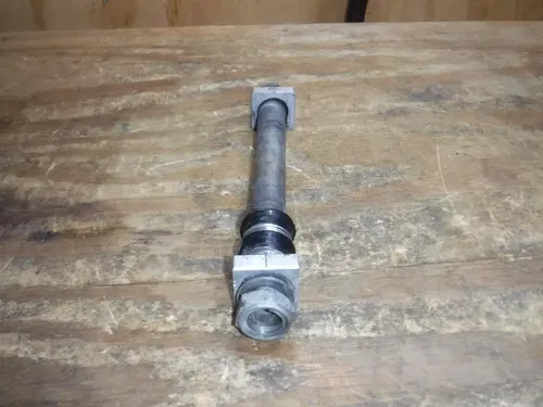 2015 Crf250r (B) Rear Axle Shaft Spacers Adjustment Blocks Bolt Nut