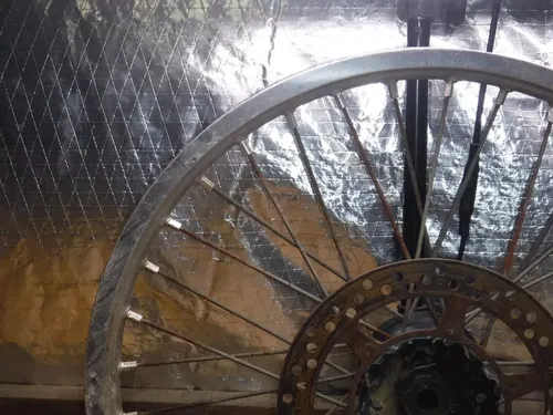 1988 Suzuki Rm125 Front Wheel Hub Spokes Rim Complete