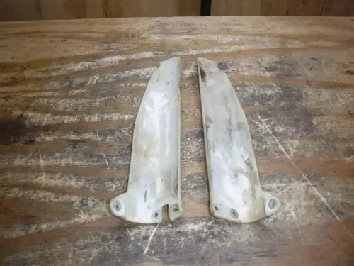 1997 Kx125 (A) Kawasaki Front Fork Guards Plastic White  Body Fender Guide
