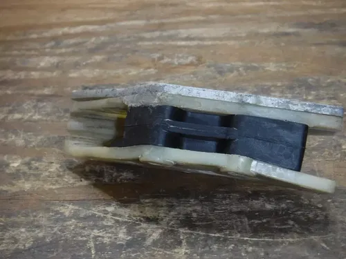 2000 Rm250 Rear Chain Slider Slide Guide Swing Arm 1990 - 2000