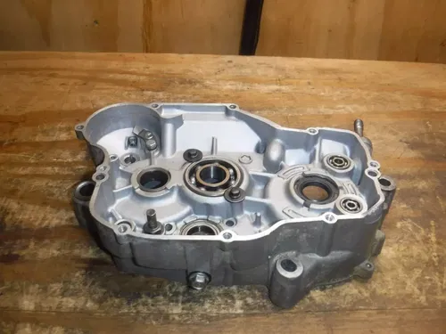1995 Kx250 Crankcase Right Side Engine DAMAGED NEEDS REPAIR