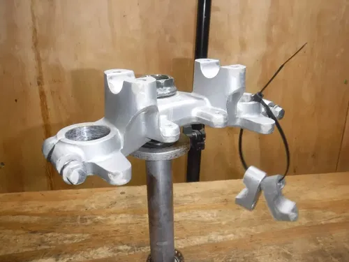 2004 TTR125 Triple Clamps Trees Yokes Steering Stem Front Forks
