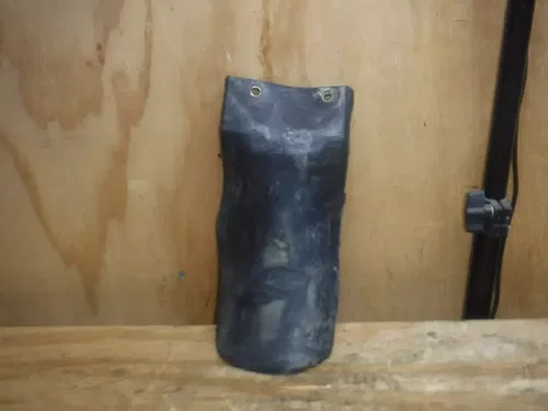 2000 Yz80 Intake Housing Plastic Splash Guard Flap Mud Rear