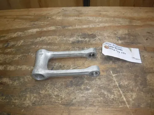 1998 Yz250 (M4) Yamaha Rear Shock Linkage Wish Bone Dog Spring Absorber