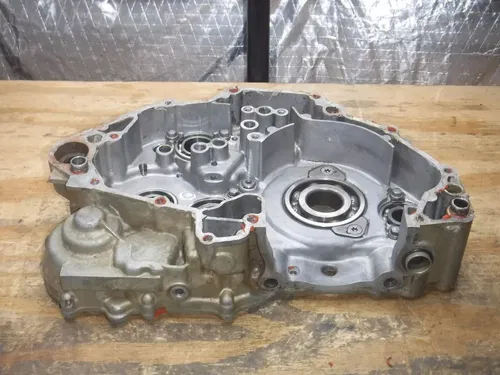 2001 Yz426f (A) Right Side Crankcase Crank Case Kicker Side