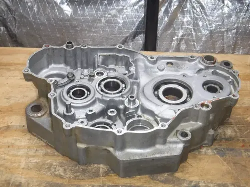 2001 Yz426f (A) Right Side Crankcase Crank Case Kicker Side