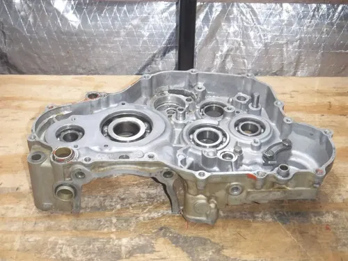 2001 Yz426f (A) Right Side Crankcase Crank Case Kicker Side