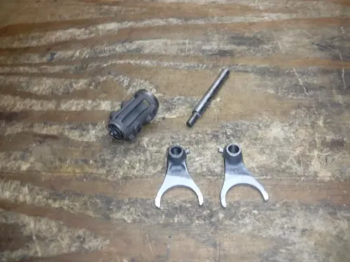 2005 RMZ450 Transmission Shift Fork Drum Rods Selector