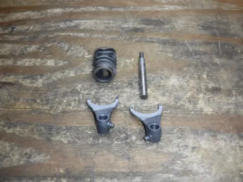 2005 RMZ450 Transmission Shift Fork Drum Rods Selector
