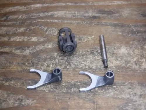 2005 RMZ450 Transmission Shift Fork Drum Rods Selector