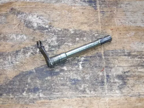 TTR125 Clutch Arm Release Comp. Cable Holder 2001