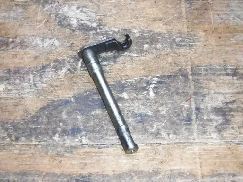 TTR125 Clutch Arm Release Comp. Cable Holder 2001