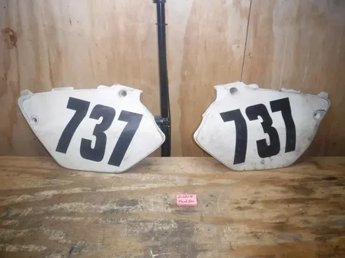 2004 Yz250 (M3#737) Yamaha Left Right Rear Number Plate Plastics Fender Shroud