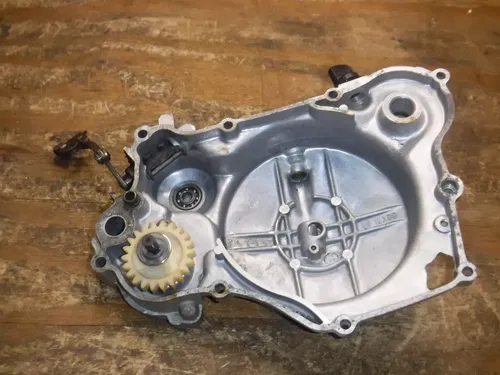 1988 Yz125 Inner Case Governor Arm Water Pump Impeller