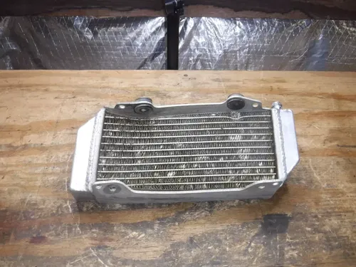 2002 Rm125 Left Side Rad Radiator Coolant Hose Pipe Line