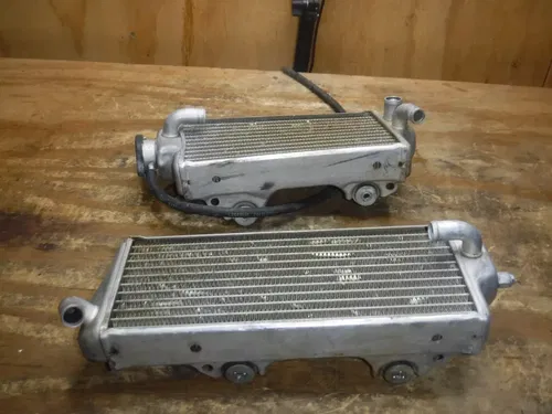 2010 RMZ250 Radiator Rad Left Right Side Pressure Cap Comb Coolant 2011 2012