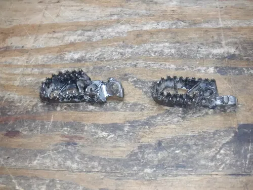 1993 Kx125 Foot Rests Pegs Frame Fittings Boot Pedal