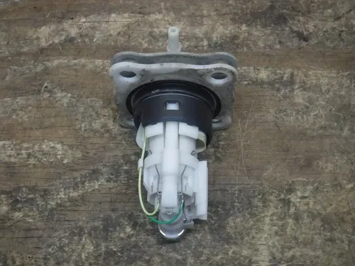2022 CRF450R Fuel Pump OEM Filter 16700-MKE-AF3 2021 - 2025 CRF250R 2022 - 2024