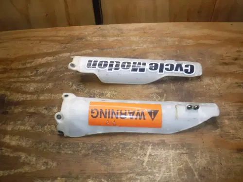 2008 Kx450f (A) Front Fork Guards Protector Plastics Plastic Body