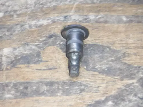 1989 Rm125 Rear Brake Mounting Bolt Frame Fitting