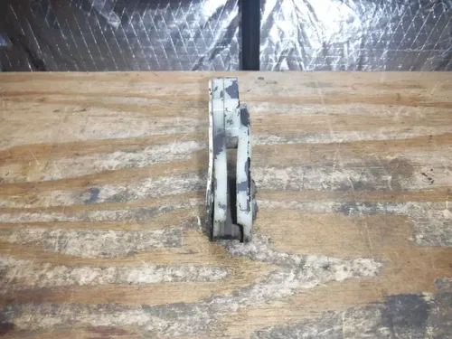 1990 Kx125 Kawasaki Rear Swingarm Chain Guide Guard Lower Swing Arm Insert
