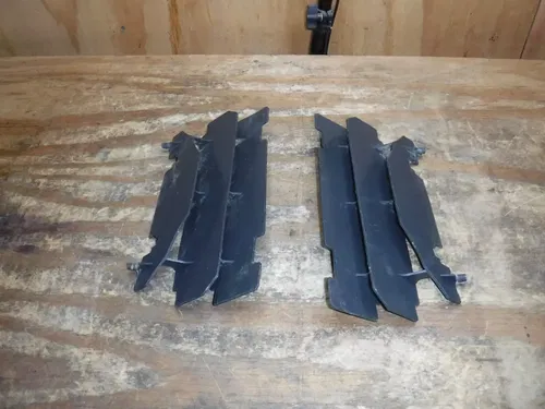 2004 Rm250 Radiators Rad Guards Louvers Shrouds Black Body
