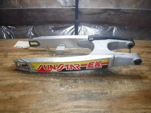 2002 Rm125 (B) Suzuki Swing Arm Swingarm Suspension Rear Arm