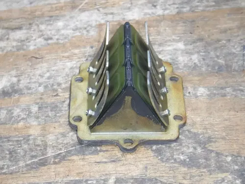 1991 Kx125 (A) Reed Cage Reeds Intake Boot Cylinder Head Petals