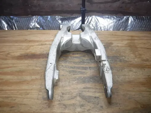 2001 Yz426f (A) Swing Arm Swingarm Suspension Rear Arm