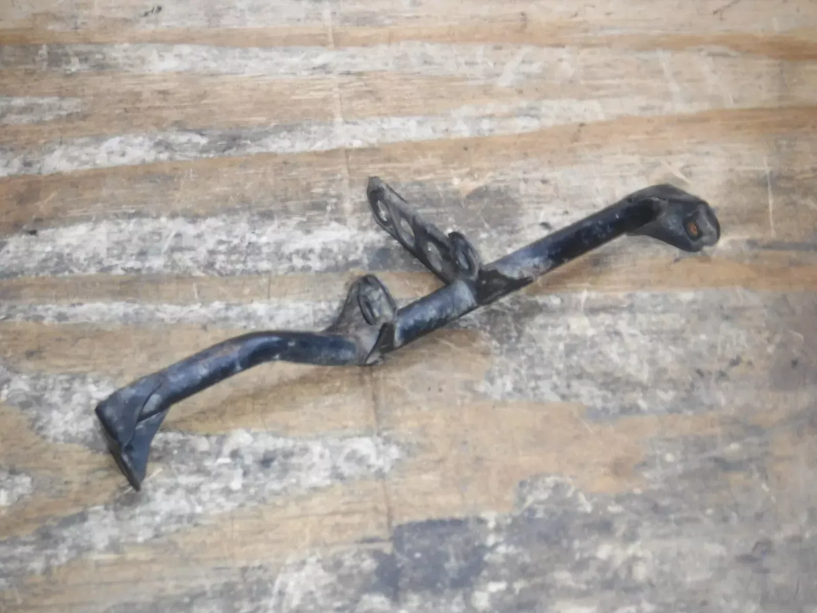 1990 Yz125 (A) Yamaha Mount Radiator Brace Bracket